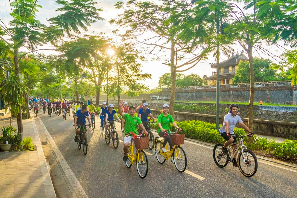Start your visa-prepared journey with Vietnam’s vibrant glow